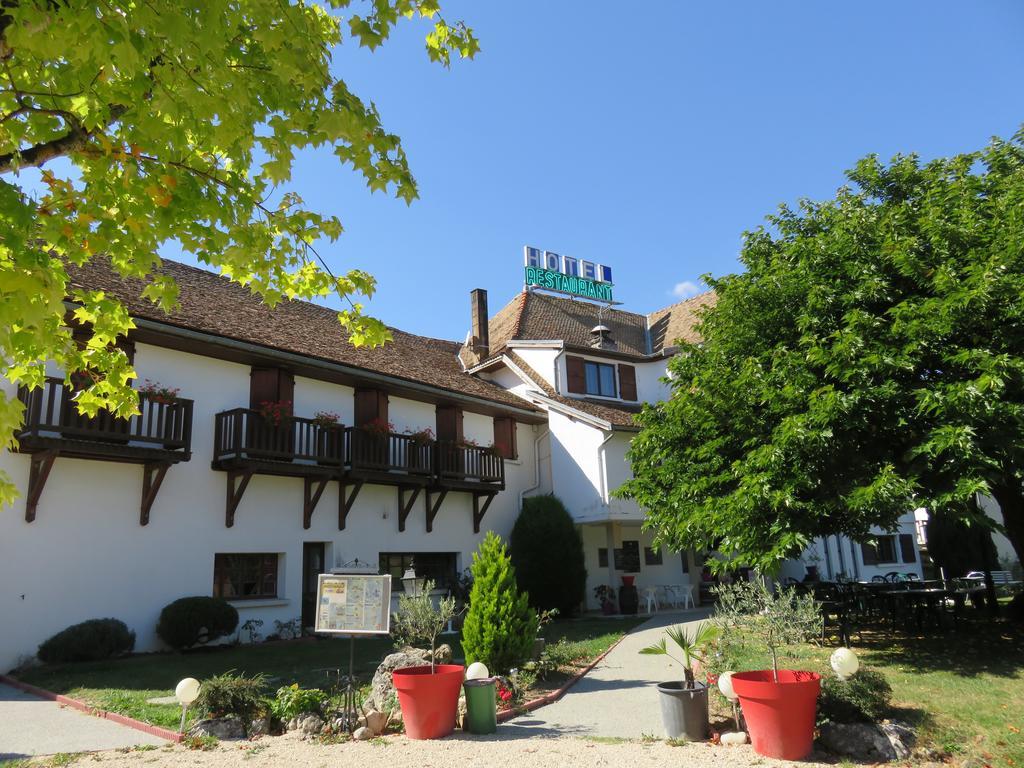 Hotel Restaurant Le Traineau Clelles Bagian luar foto