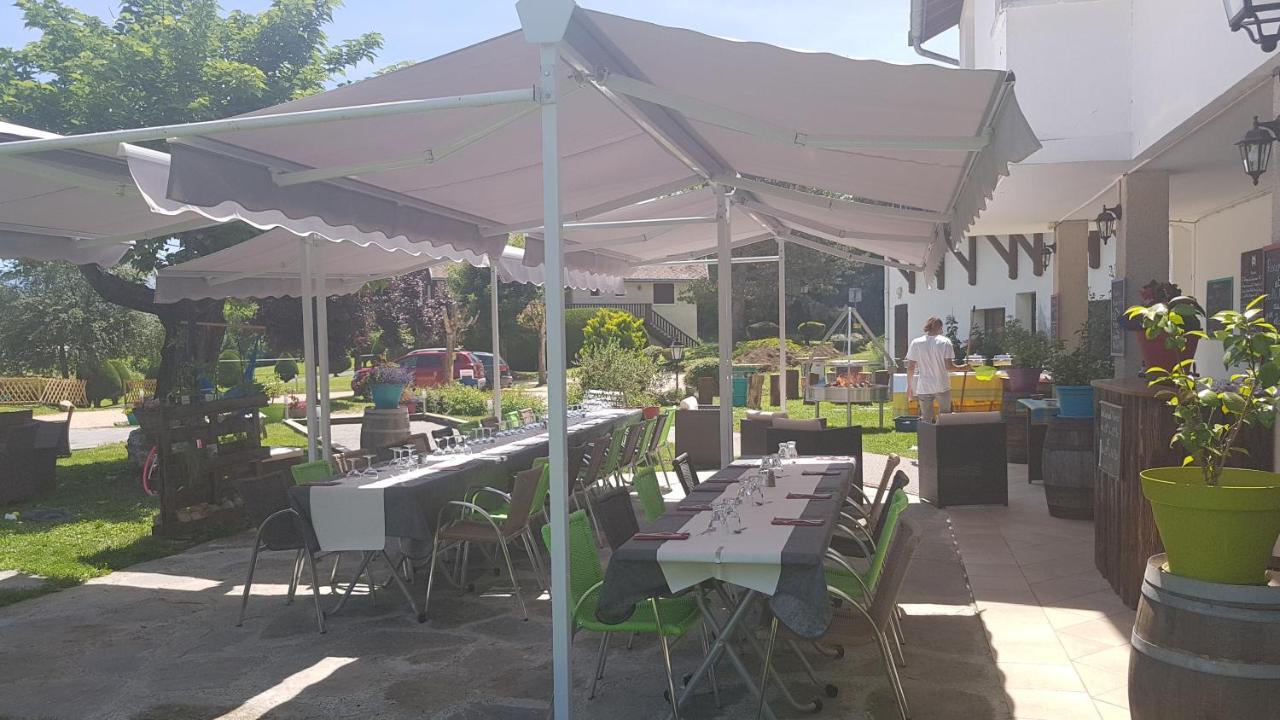 Hotel Restaurant Le Traineau Clelles Bagian luar foto