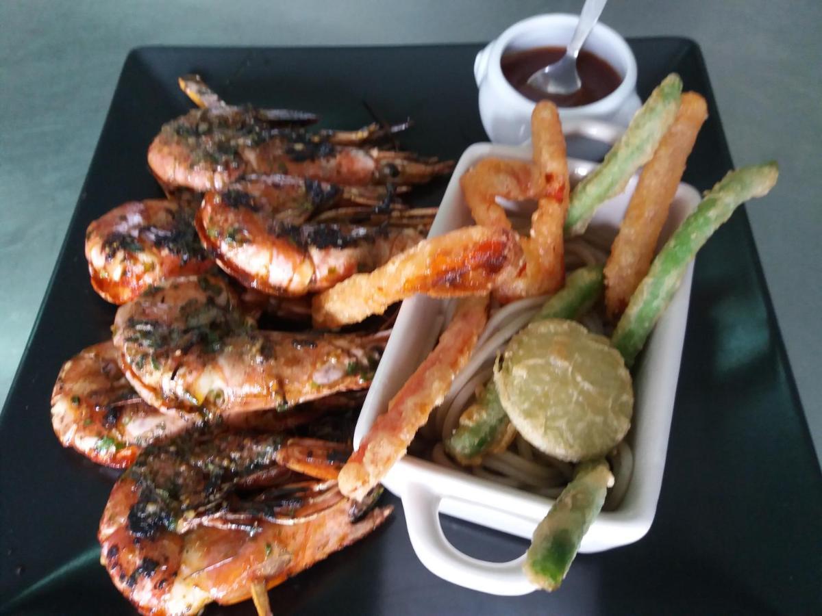 Hotel Restaurant Le Traineau Clelles Bagian luar foto